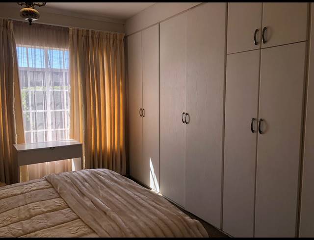 2 BEDROOM TOWNHOUSE FOR SALE IN THREE RIVERS EAST